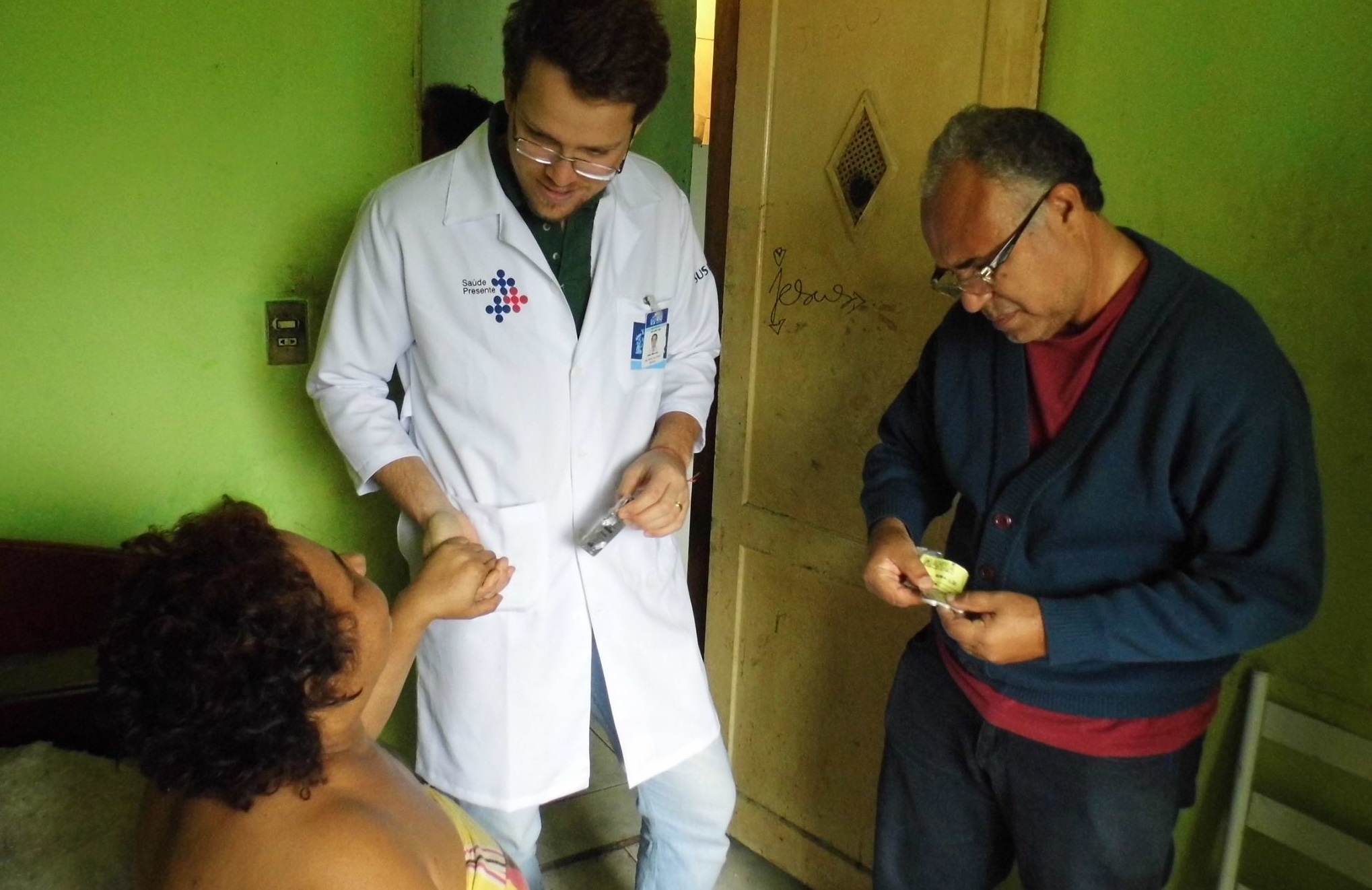Neto de João Goulart atua pelo Mais Médicos na Rocinha